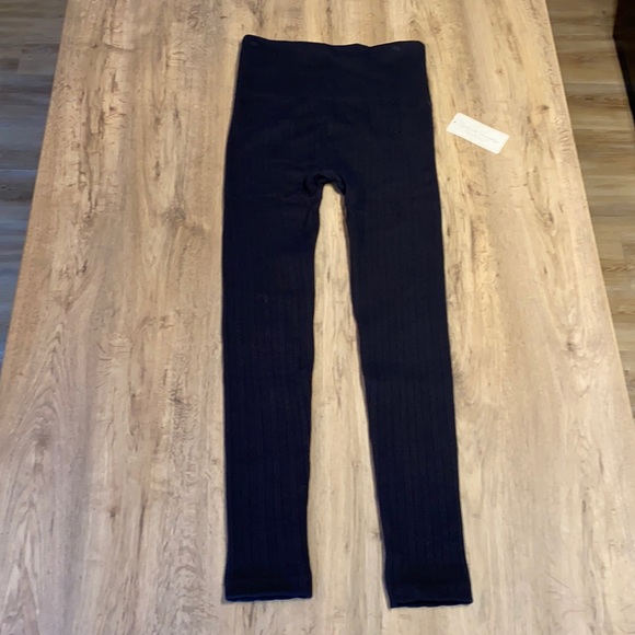 French Laundry Other - Black Warm French Laundry leggings  size 1X